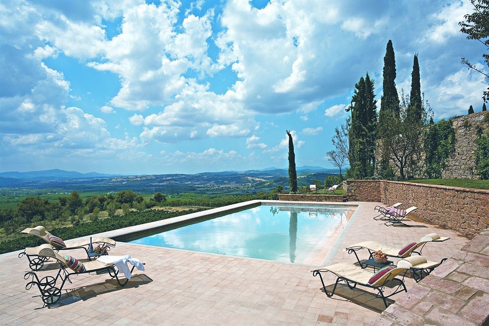 Hotel Castello Banfi - Il Borgo Poggio alle Mura Esterno foto